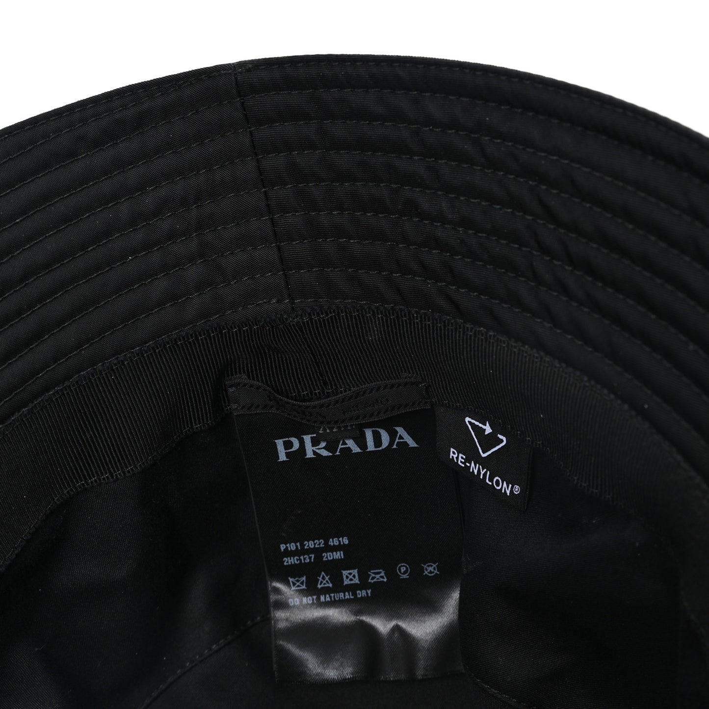 Re-Nylon Metal Triangle Logo Womens Bucket Hat XXL Black