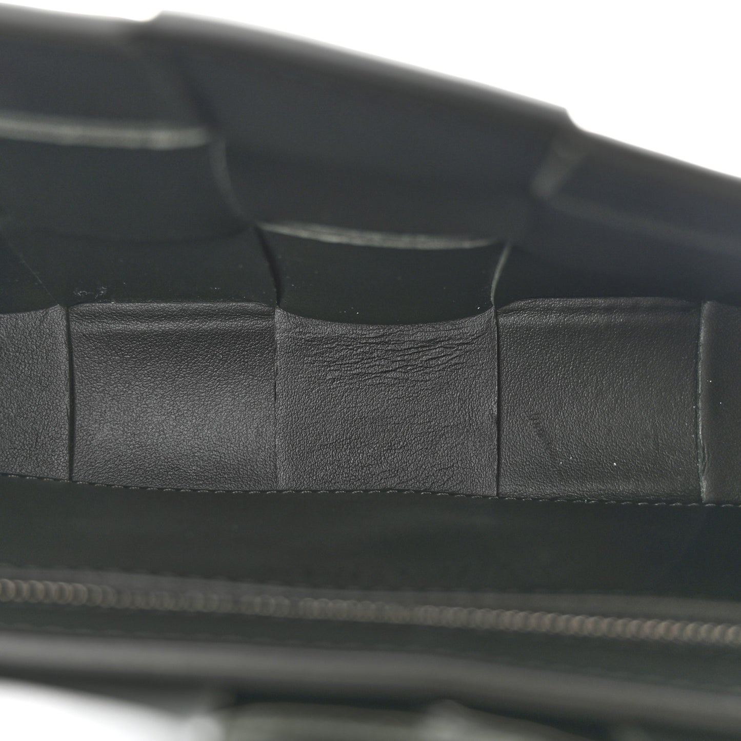 Calfskin Maxi Intreccio Cassette With Strap Bag Dark Green
