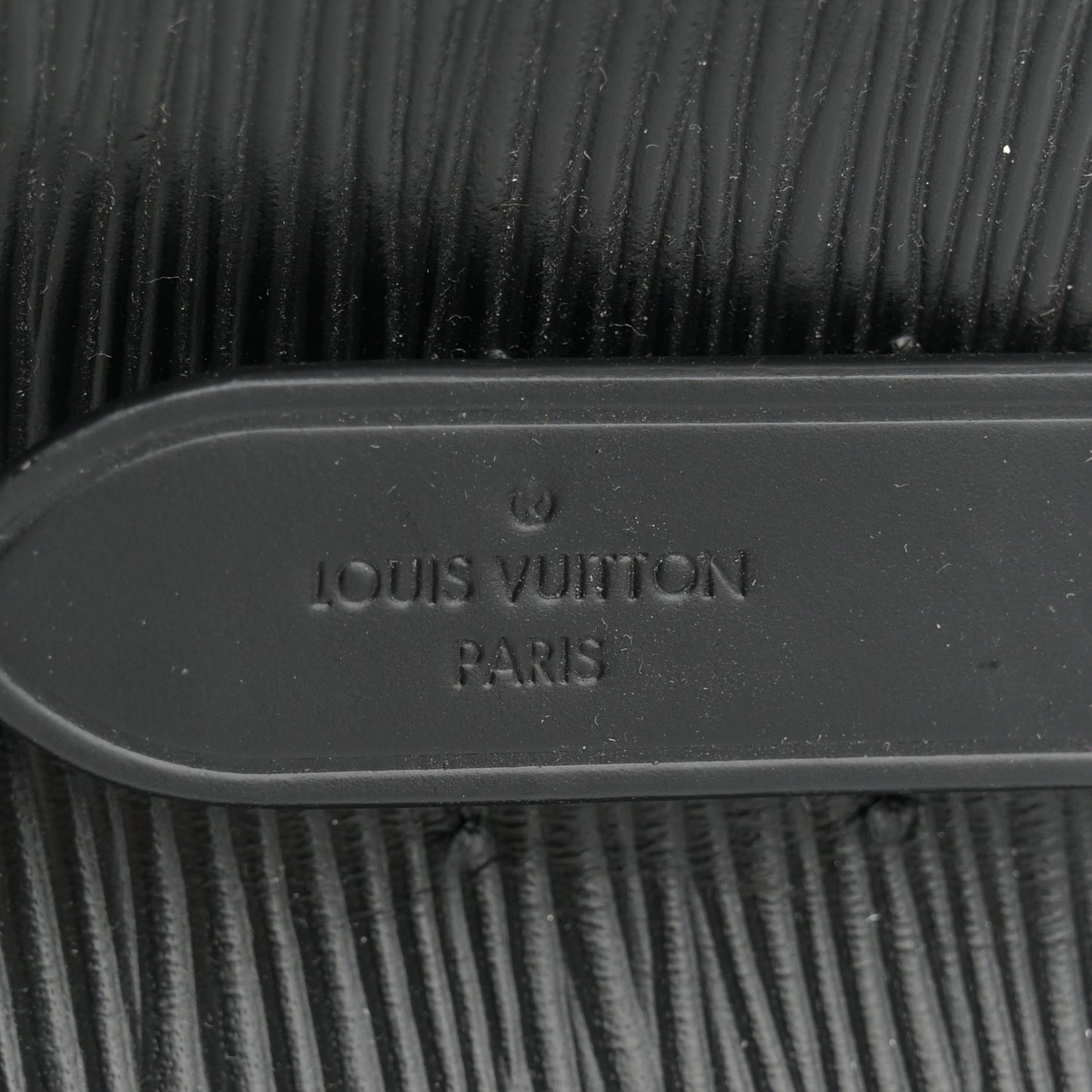 Epi Neonoe Black