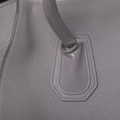 Givenchy Sugar Goatskin Medium Antigona Pearl Grey 12 of 32