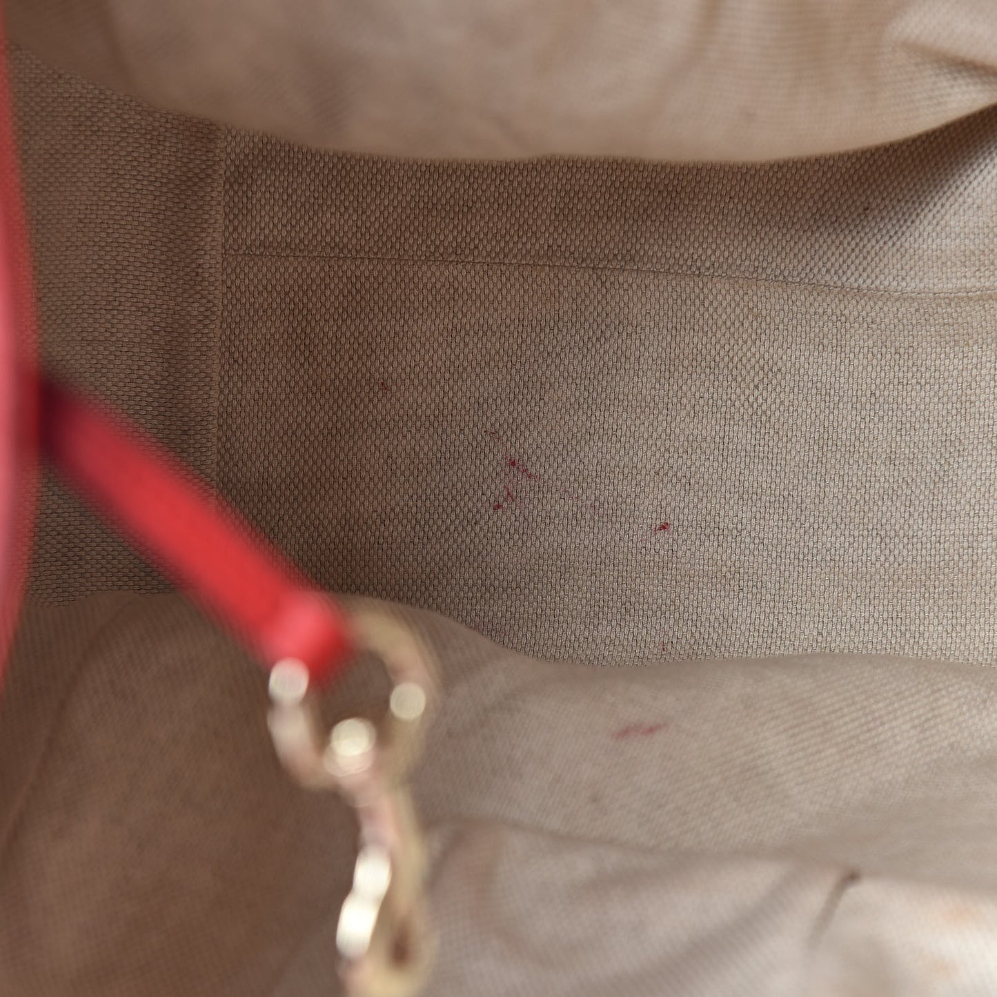 Pebbled Calfskin Large Soho Shoulder Bag Red