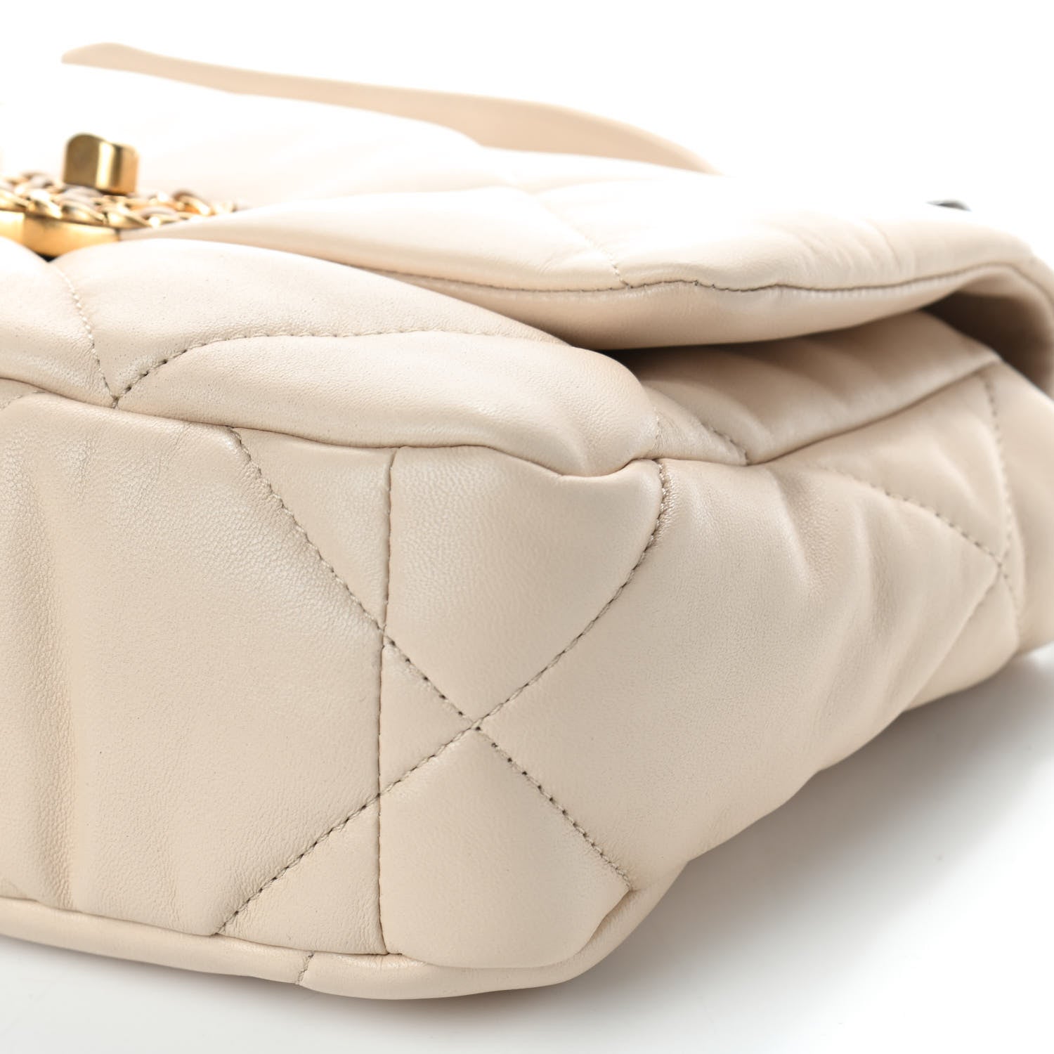 Chanel Lambskin Quilted Medium Chanel 19 Flap Beige 7 of 9