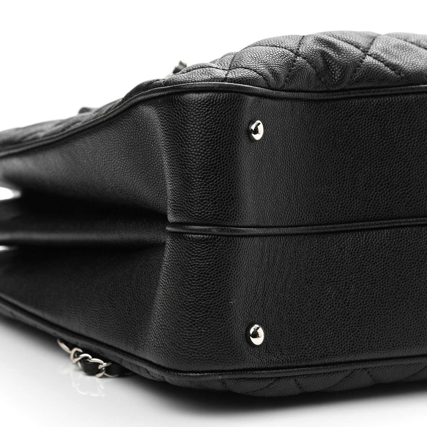 Caviar Quilted Large Urban Companion Top Handle Shopping Tote Black