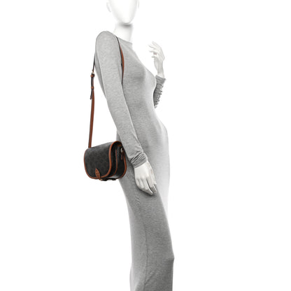Celine Triomphe Canvas Medium Folco Bag Tan 2 of 9