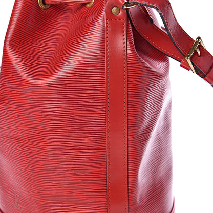 Louis Vuitton Epi Noe Castillan Red 20 of 23