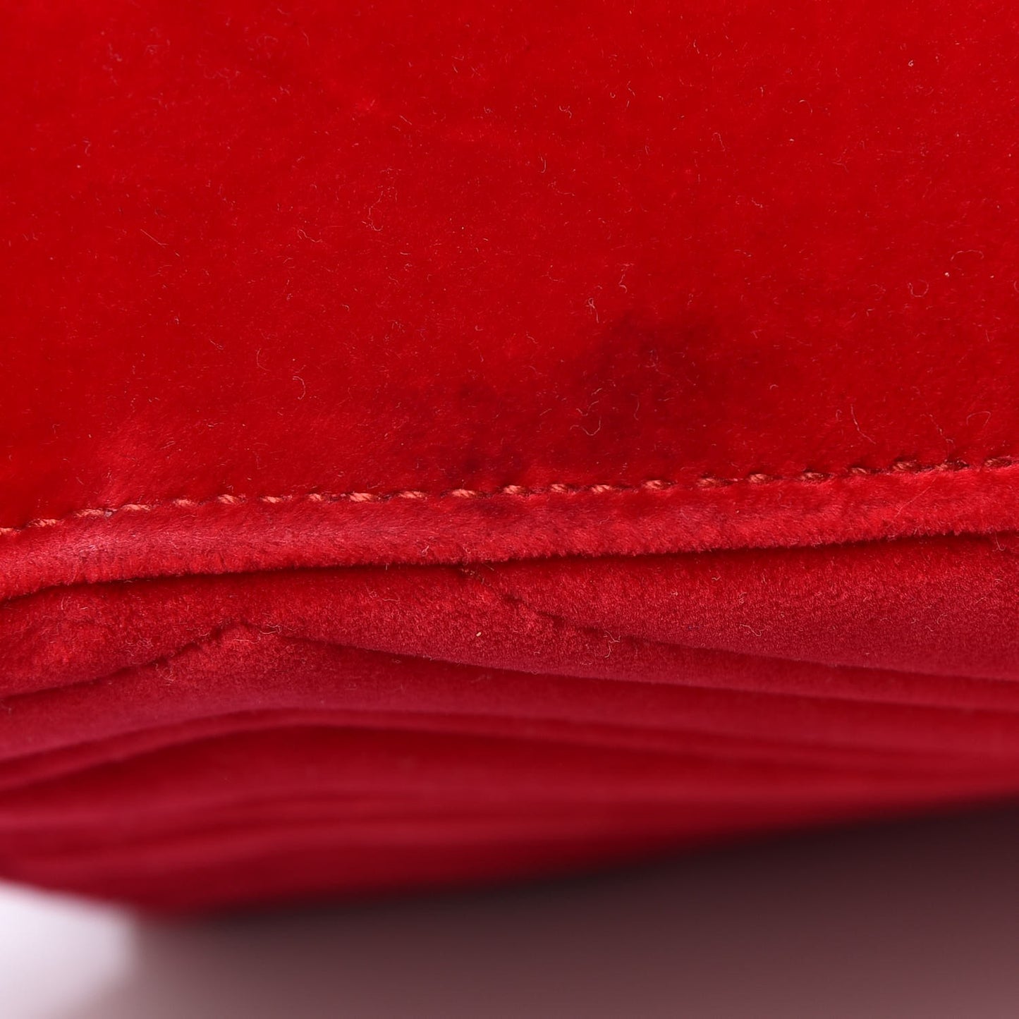 Velvet Matelasse Medium GG Marmont Shoulder Bag Hibiscus Red