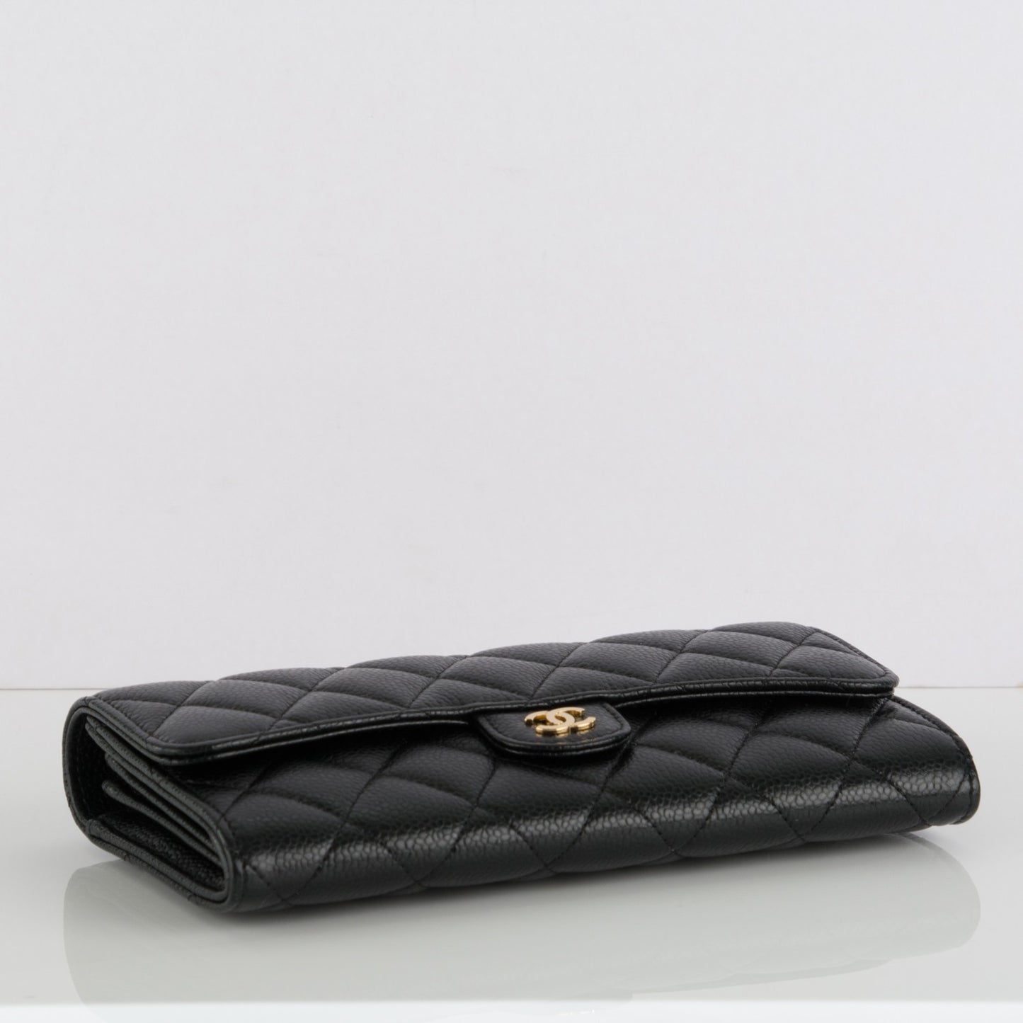 Caviar Quilted Large Gusset Flap Wallet Black