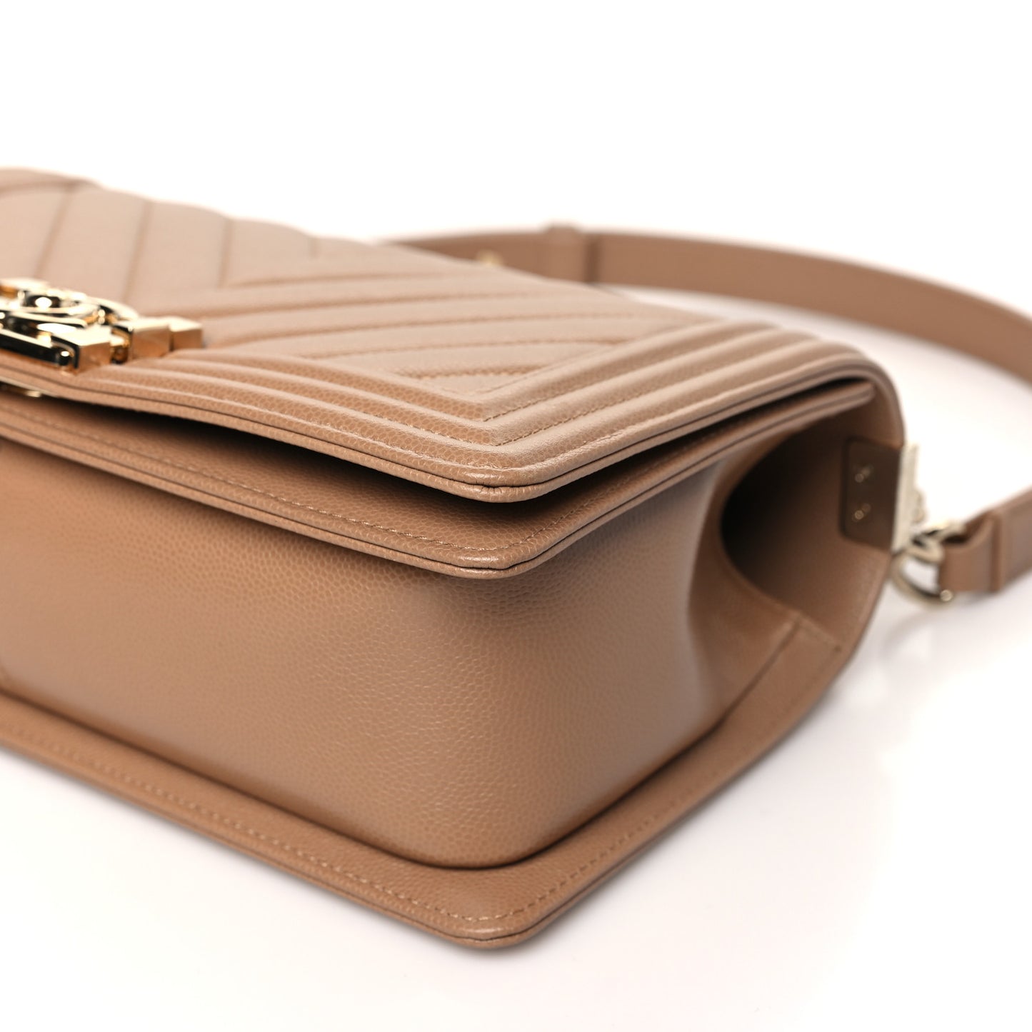 Caviar Chevron Quilted Medium Boy Flap Beige