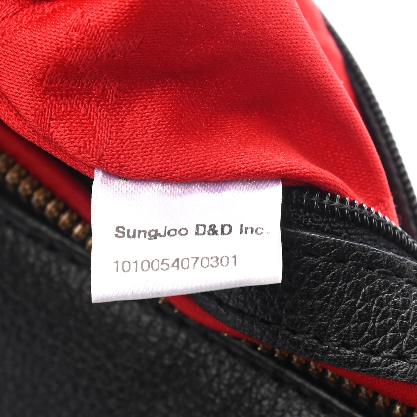 Grained Calfskin Studded Heritage Barrel Bag Black