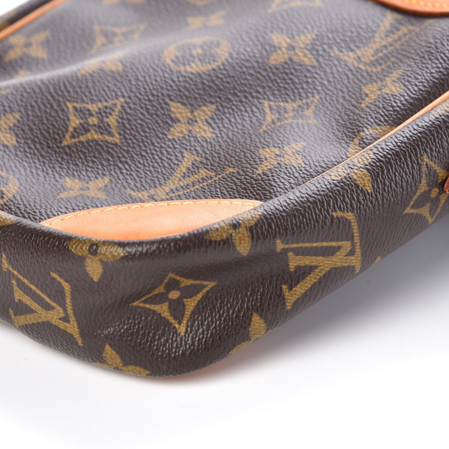 Monogram Danube 21