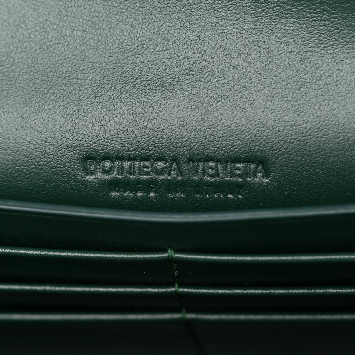 Nappa Intrecciato Long Andiamo Top Handle Clutch Emerald Green