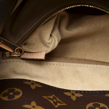 Louis Vuitton Monogram Artsy MM 9 of 11