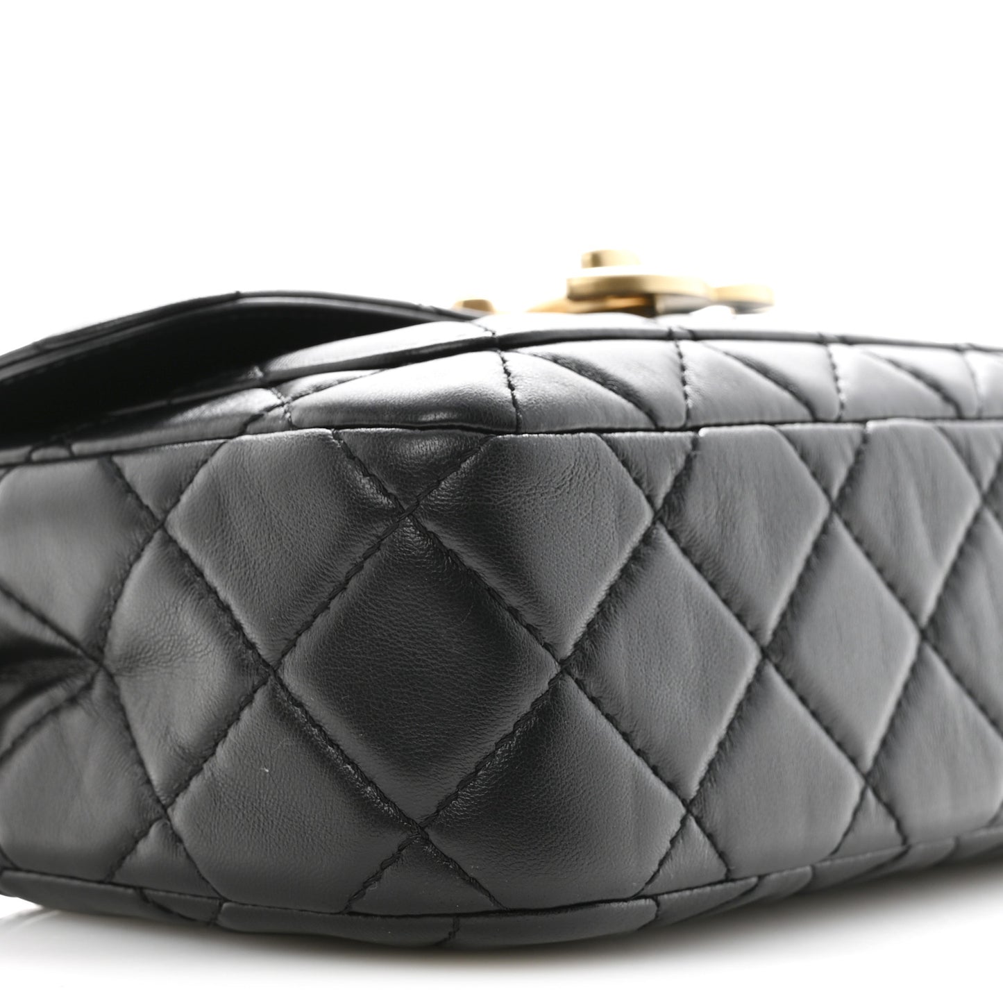 Shiny Lambskin Quilted Mini Maxi CC Flap Black
