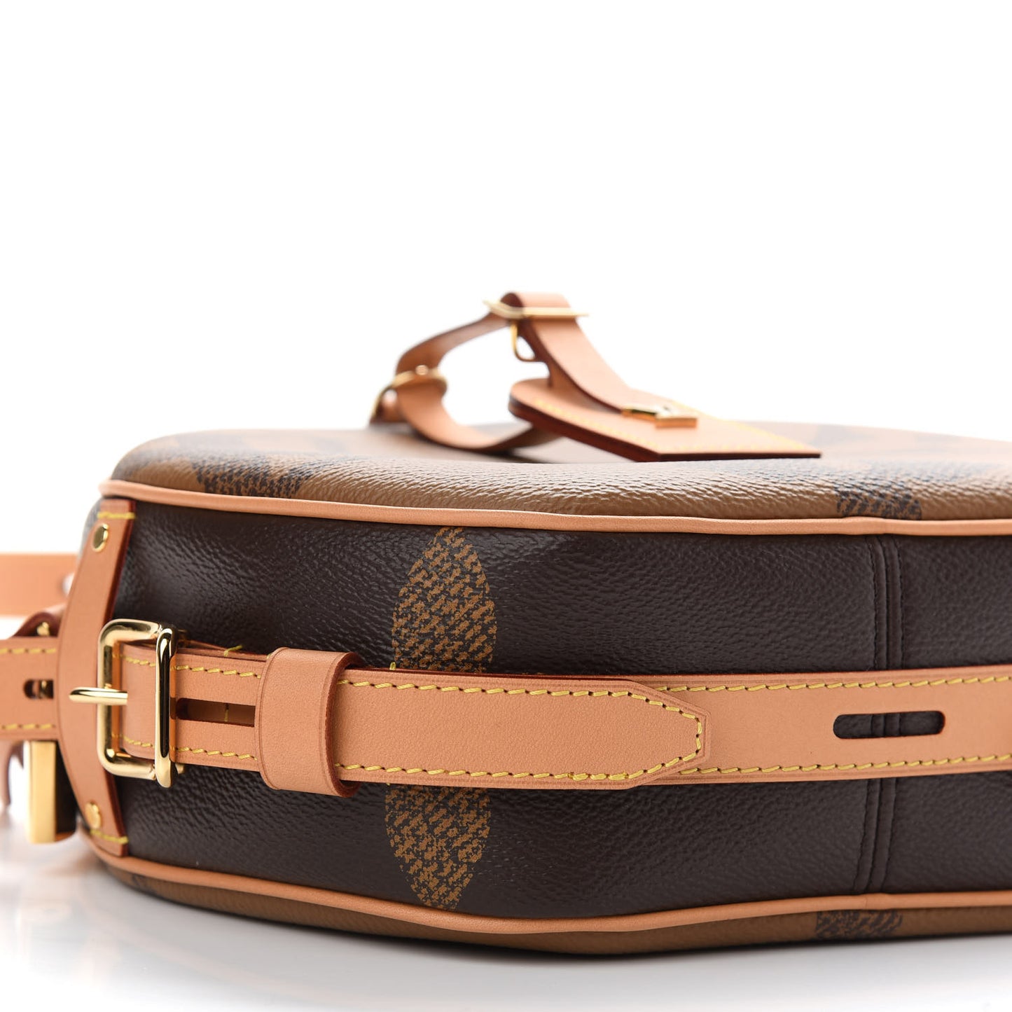 Reverse Monogram Giant Boite Chapeau Souple