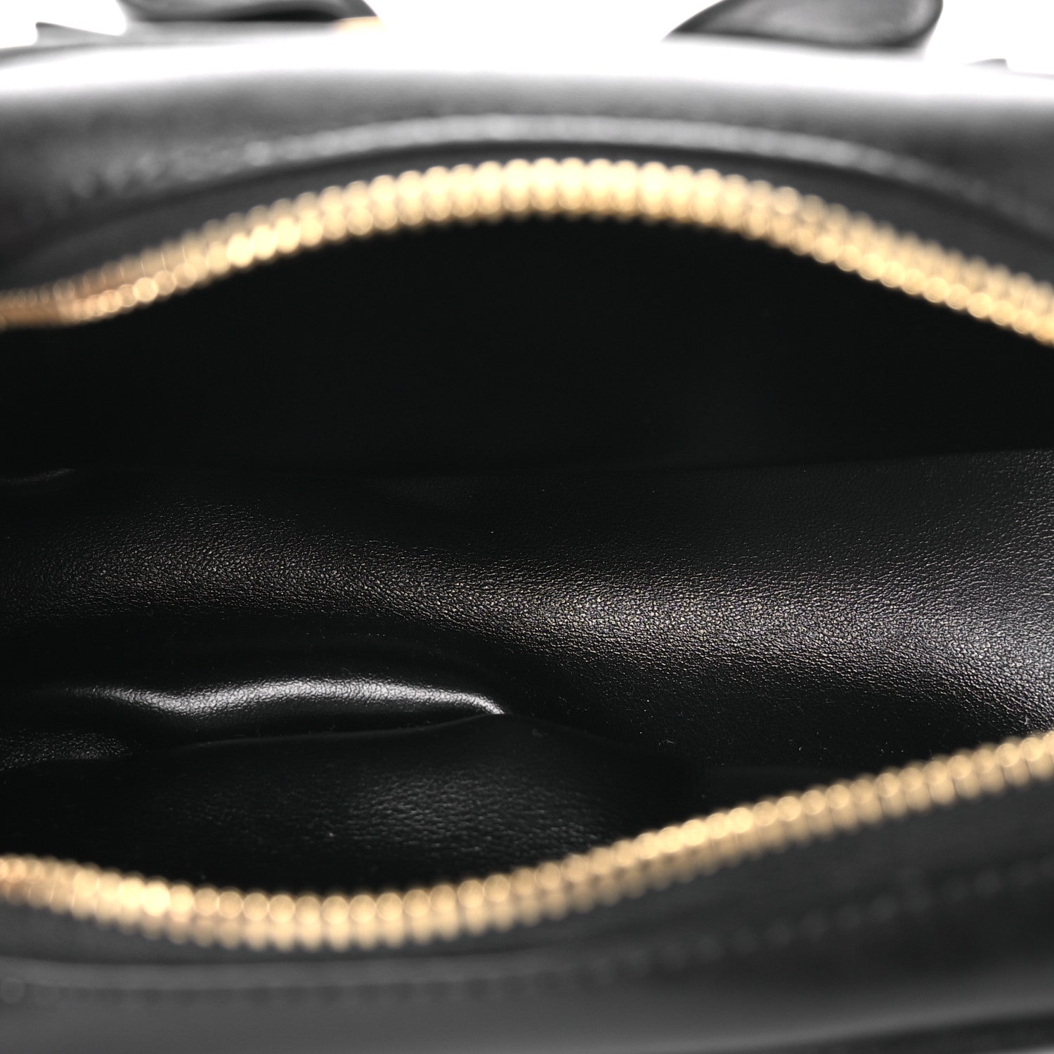 Salvatore Ferragamo Smooth Calfskin Vara Bow Camera Bag Black 5 of 11
