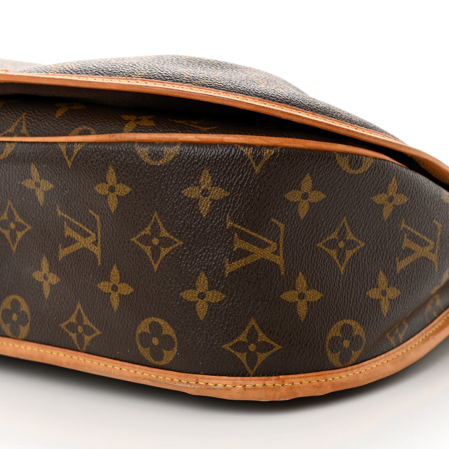 Monogram Menilmontant MM