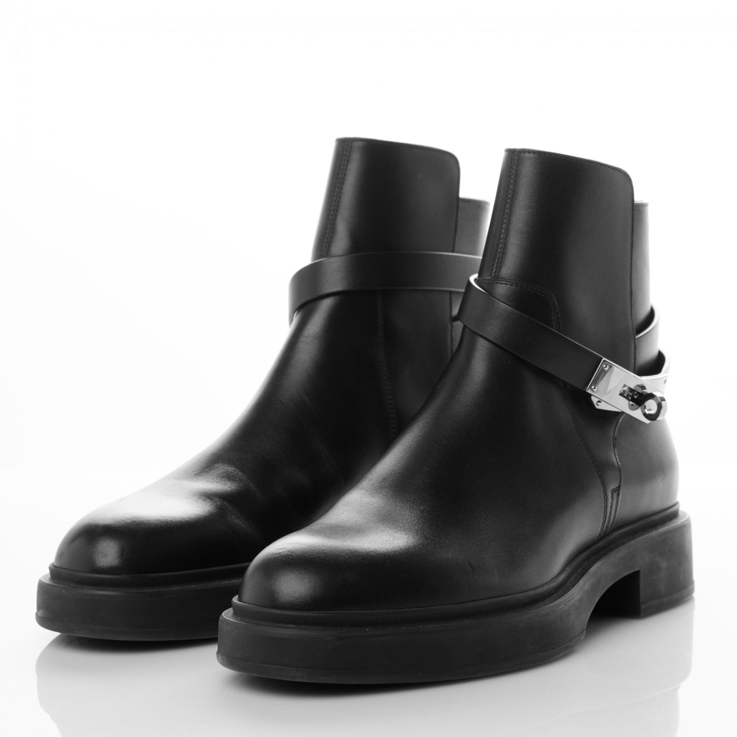 Calfskin Veo Ankle Boots 37.5 Black