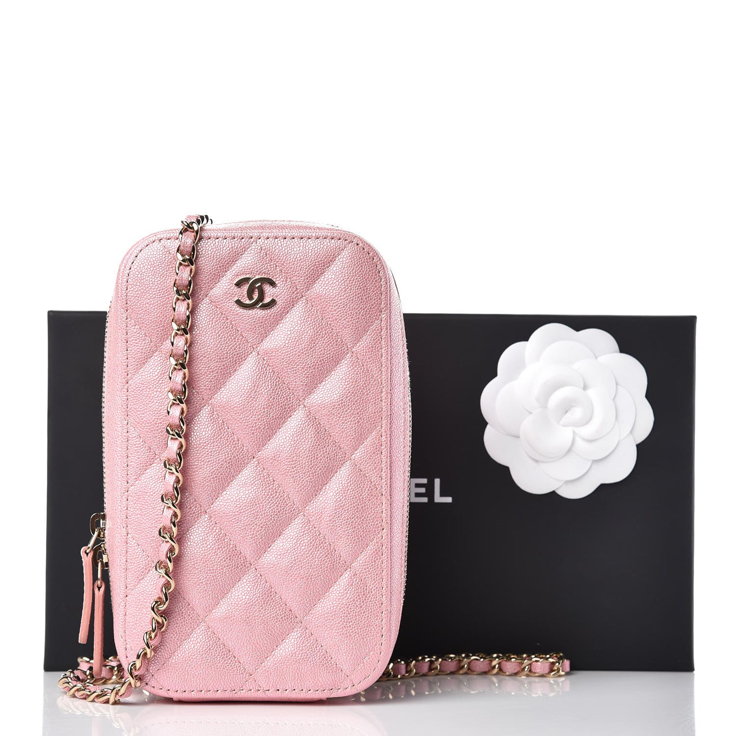 Iridescent Caviar Quilted Classic Clutch With Chain Pink