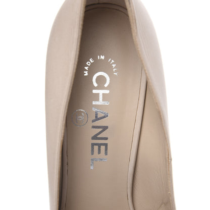 Chanel Calfskin CC Cap Toe Platform Chain Pumps 37 Beige Black 7 of 13