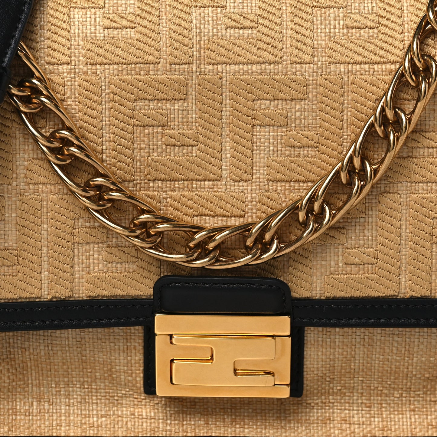 Raffia Calfskin F is Fendi FF Embroidered Kan U Shoulder Bag Grano Black