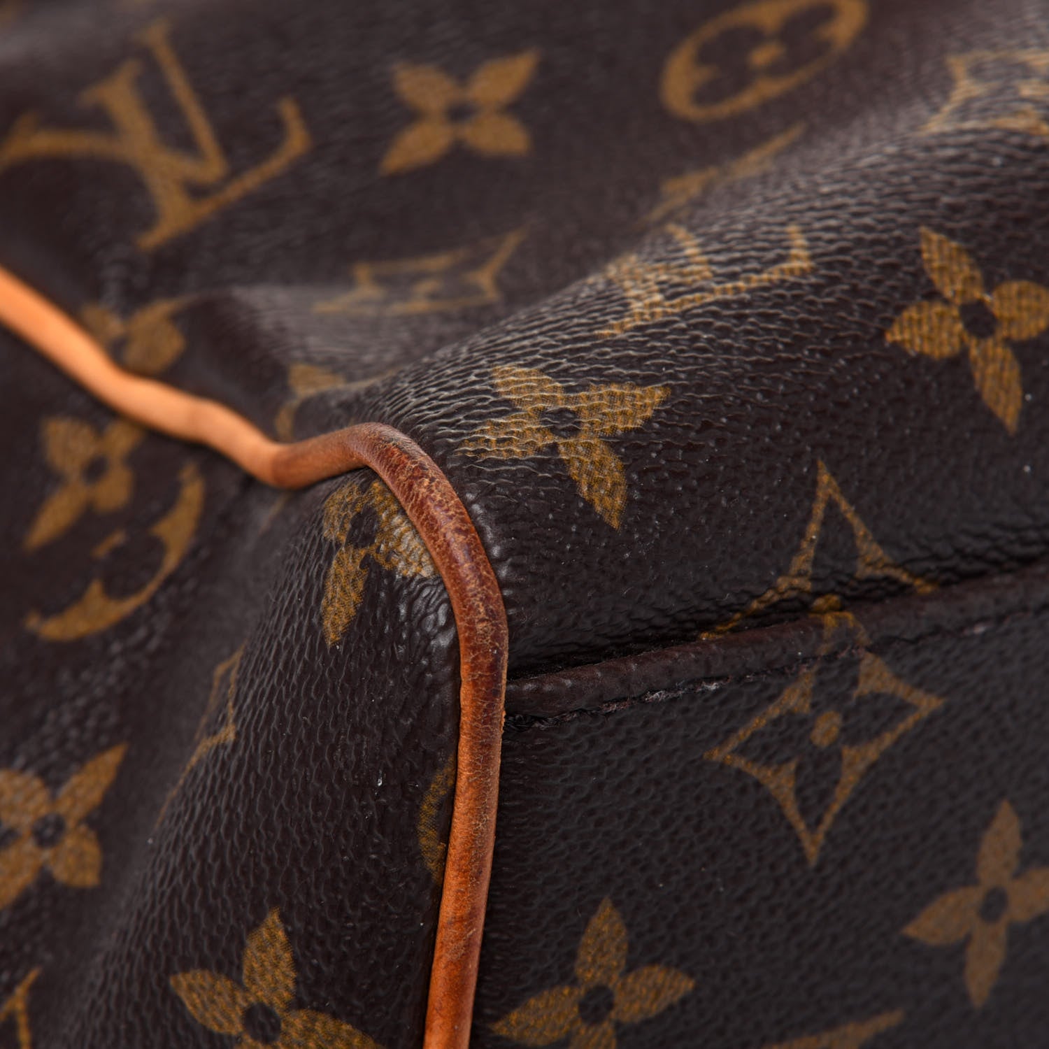 Louis Vuitton Monogram Manhattan GM 17 of 33