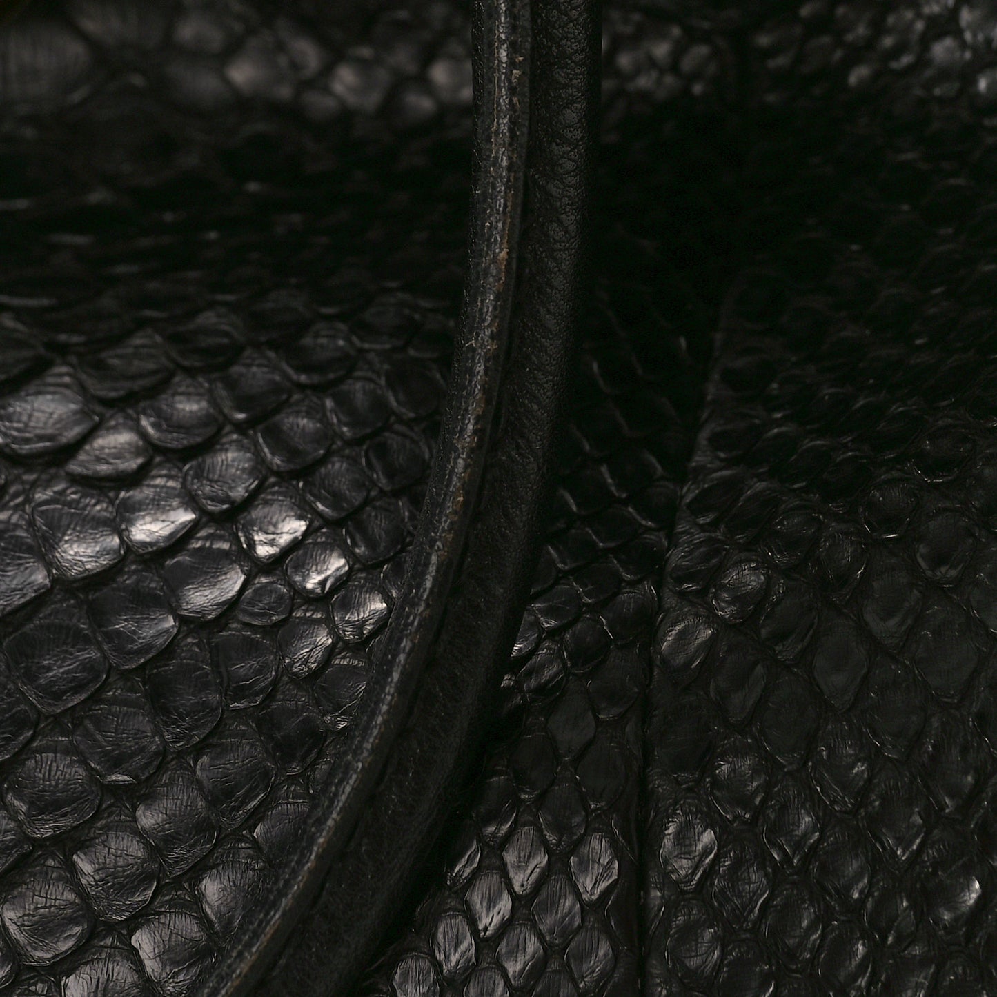 Snakeskin Large GG Running Tote Black