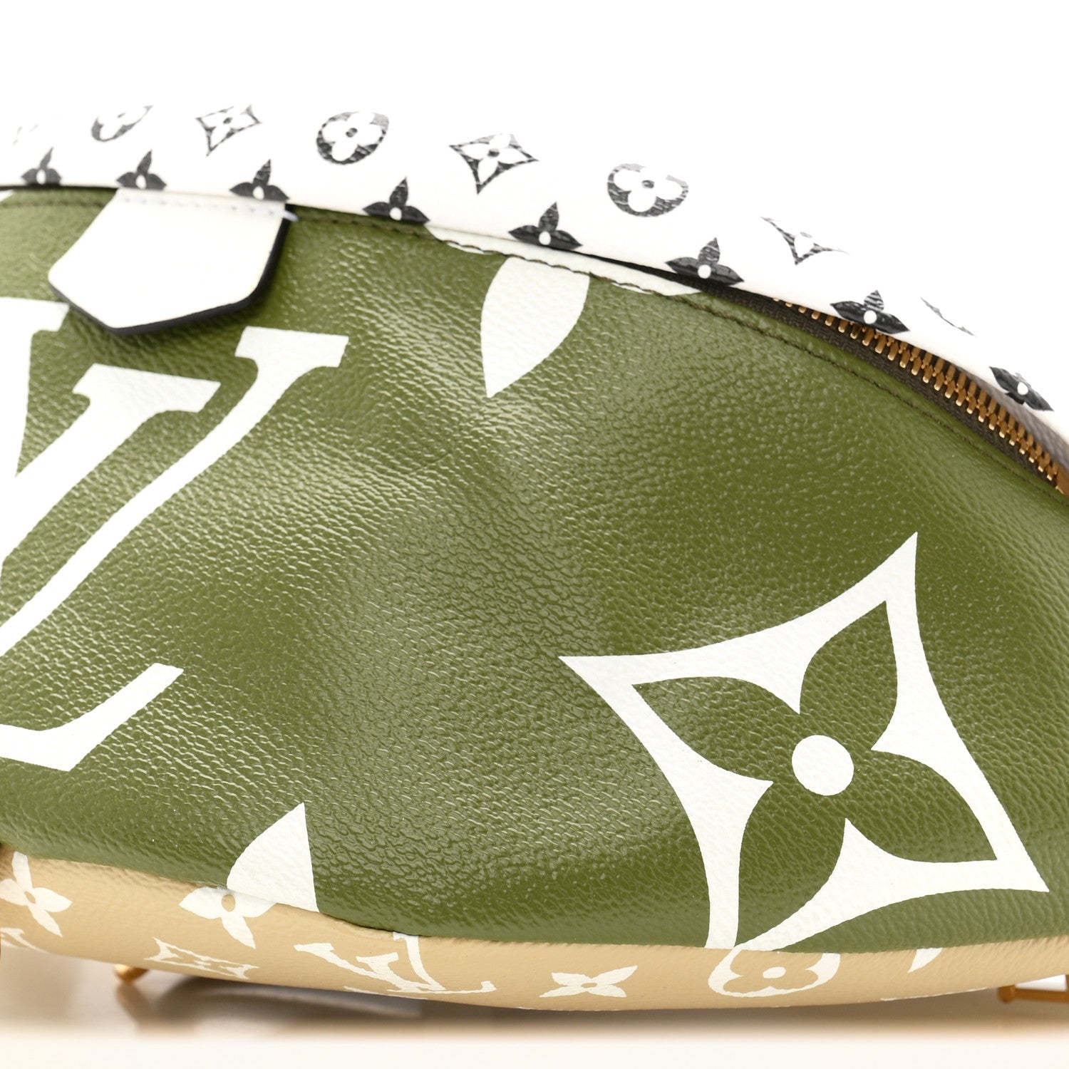 Louis Vuitton Monogram Giant Bumbag Kaki Beige 10 of 10