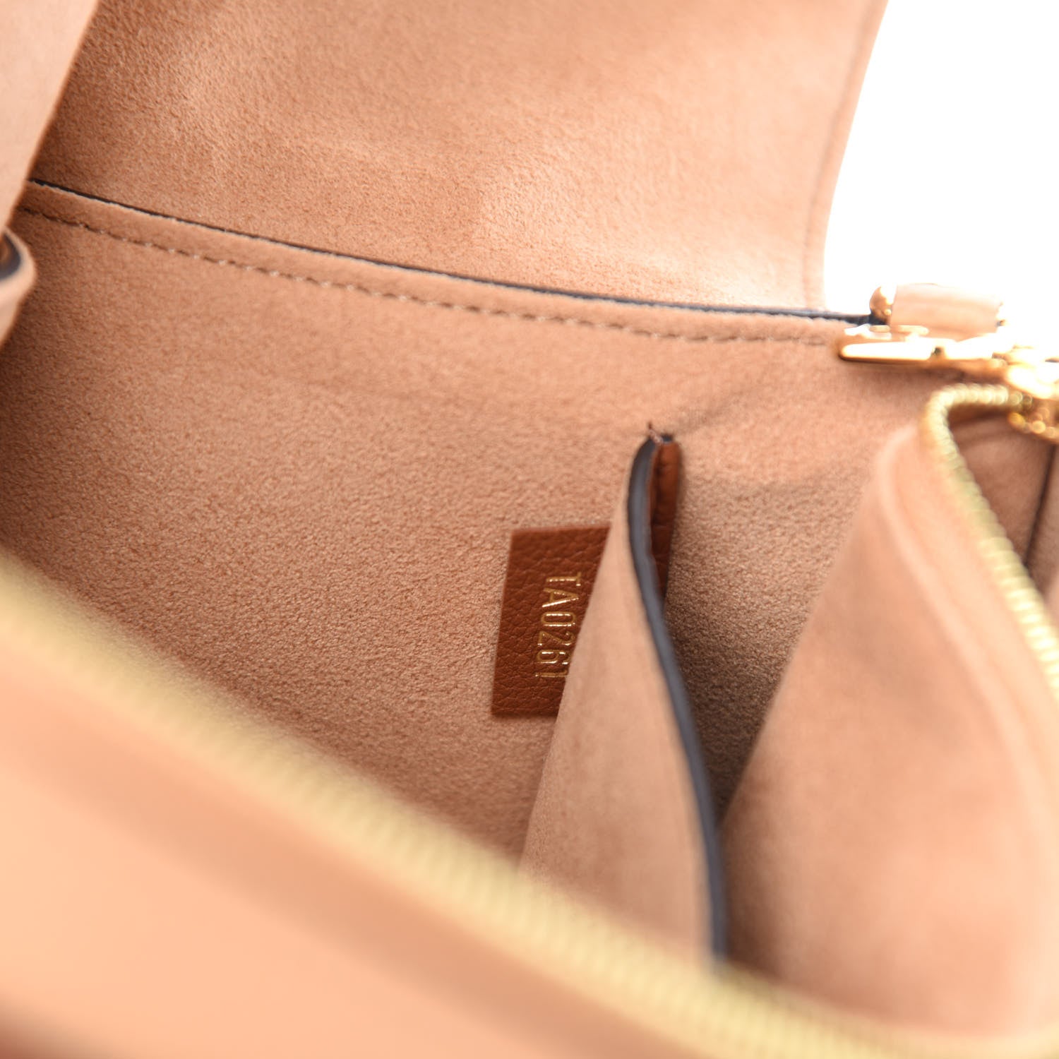Louis Vuitton Soft Calfskin My Lockme Pochette Arizona Quartz Caramel 9 of 10