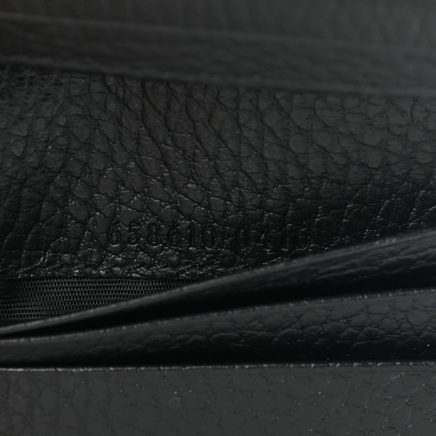 Dollar Calfskin GG Supreme Monogram GG Marmont Card Case Black Beige Ebony