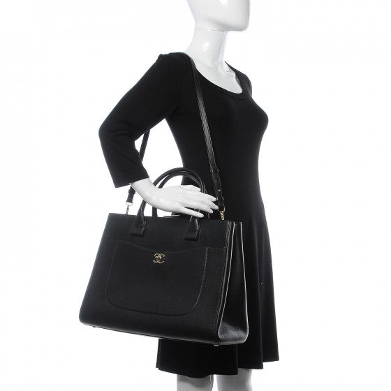 Grained Calfskin Large Neo Executive Shopper Tote Black