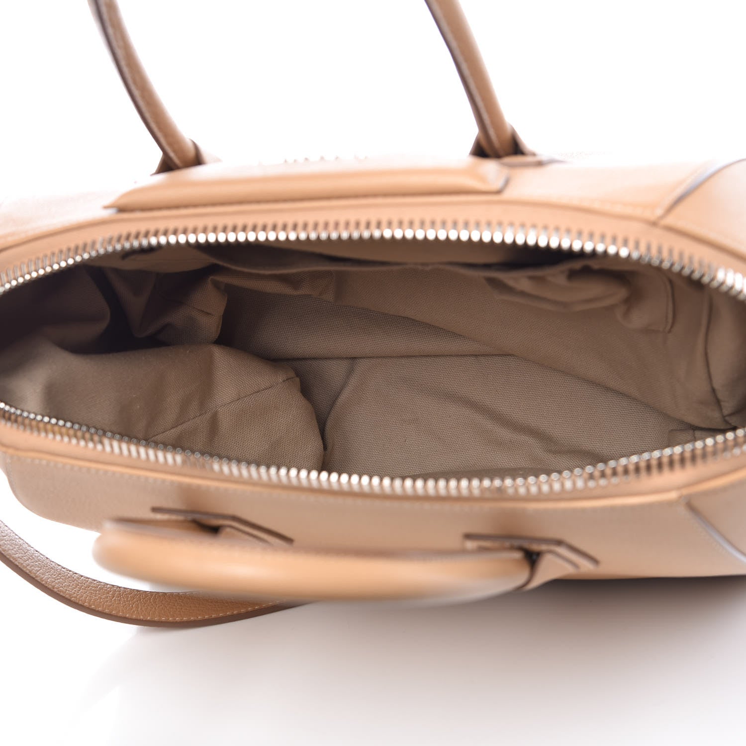 Givenchy Sugar Goatskin Medium Antigona Light Beige 6 of 10