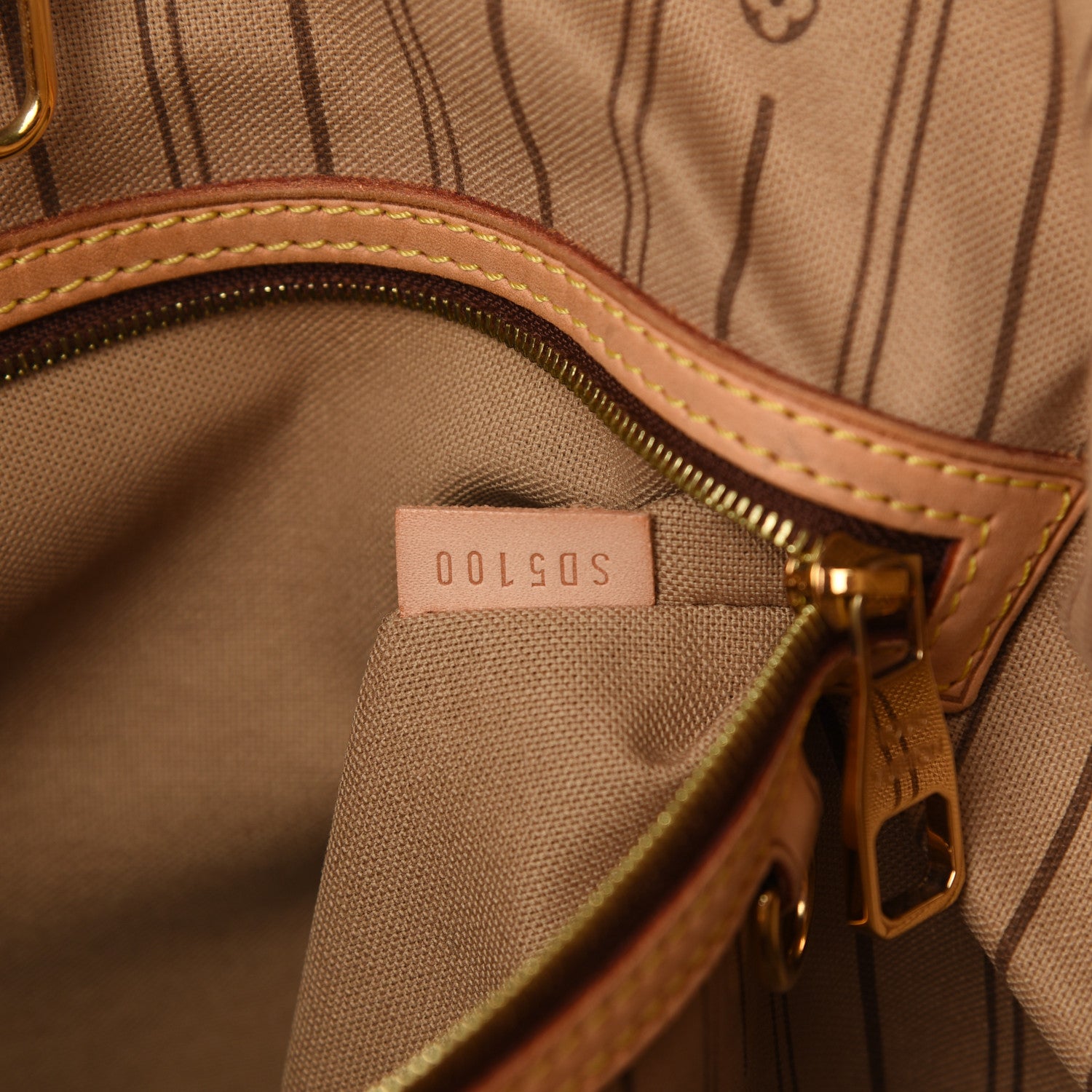 Louis Vuitton Monogram Delightful MM 7 of 11