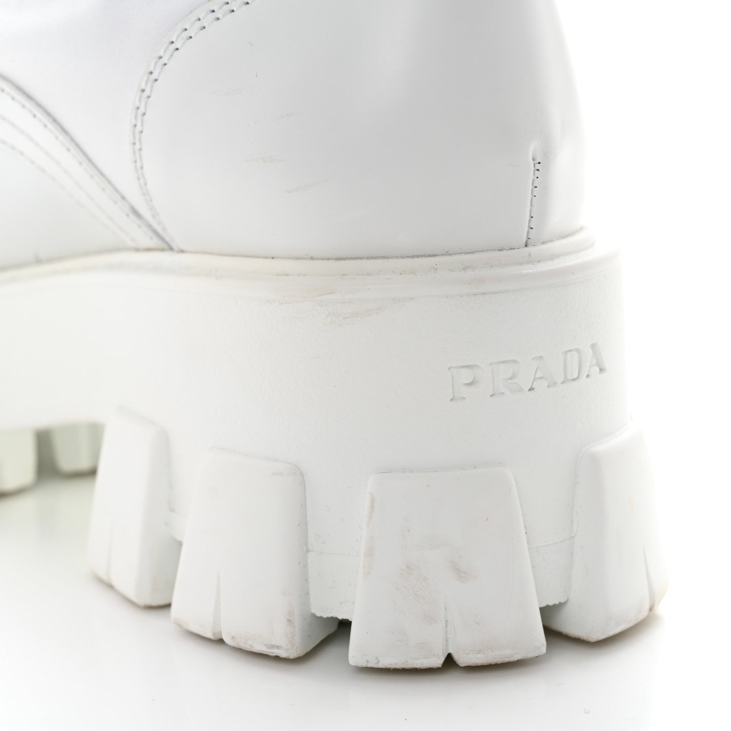 Spazzolato Rois Re-Nylon Metal Triangle Logo Monolith Pouch Pocket 55mm Boots 37 White