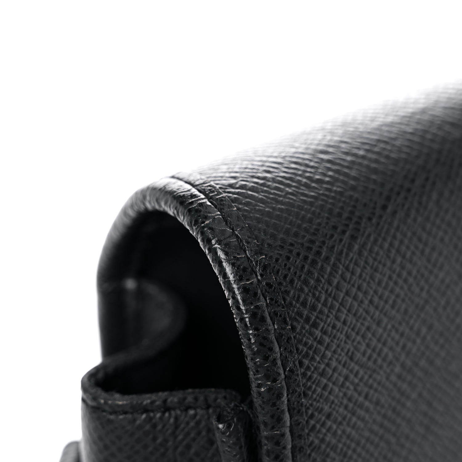 Louis Vuitton Taiga Andrei Ardoise 17 of 21