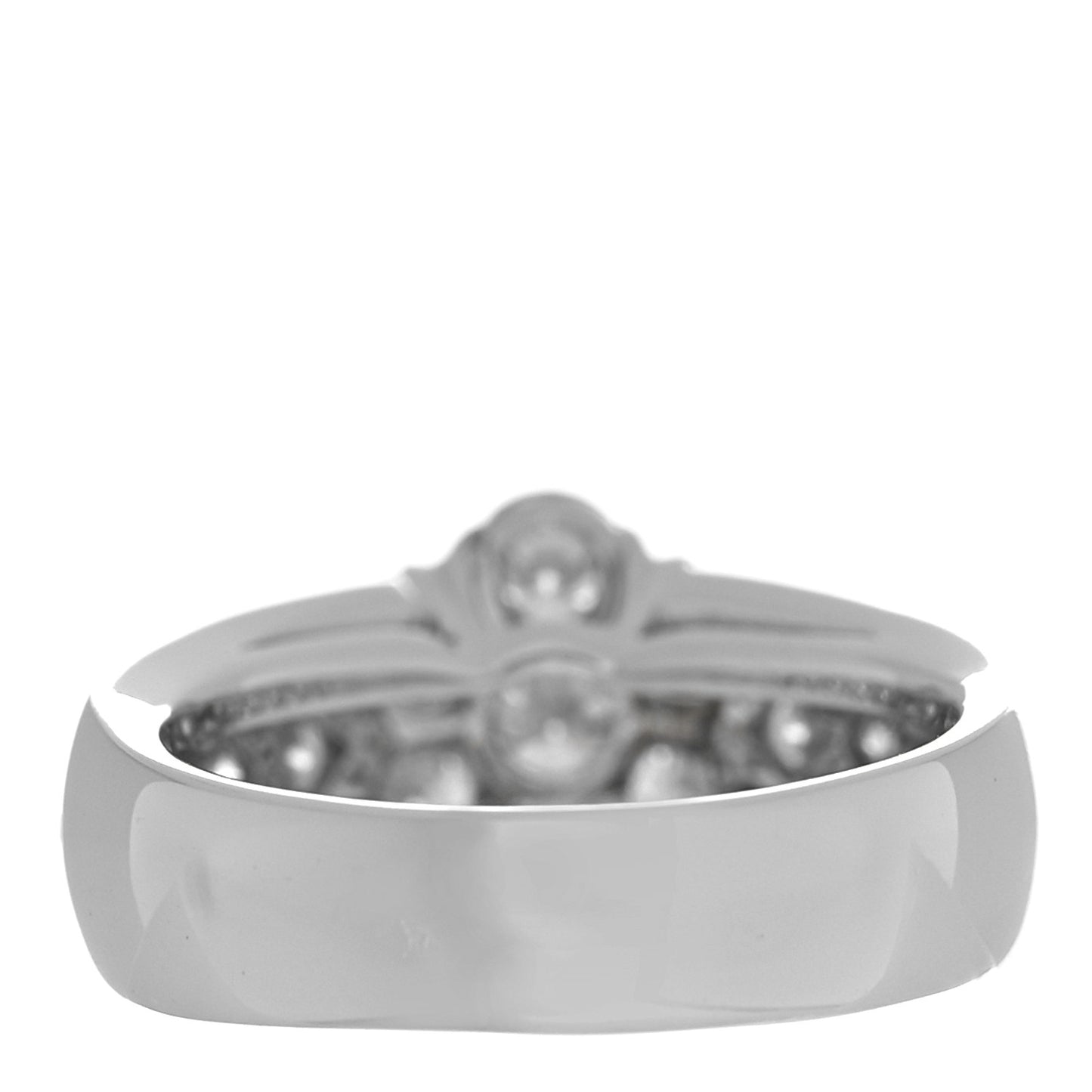 18K White Gold Diamond Fleurette Three-Row Ring 48 4.5