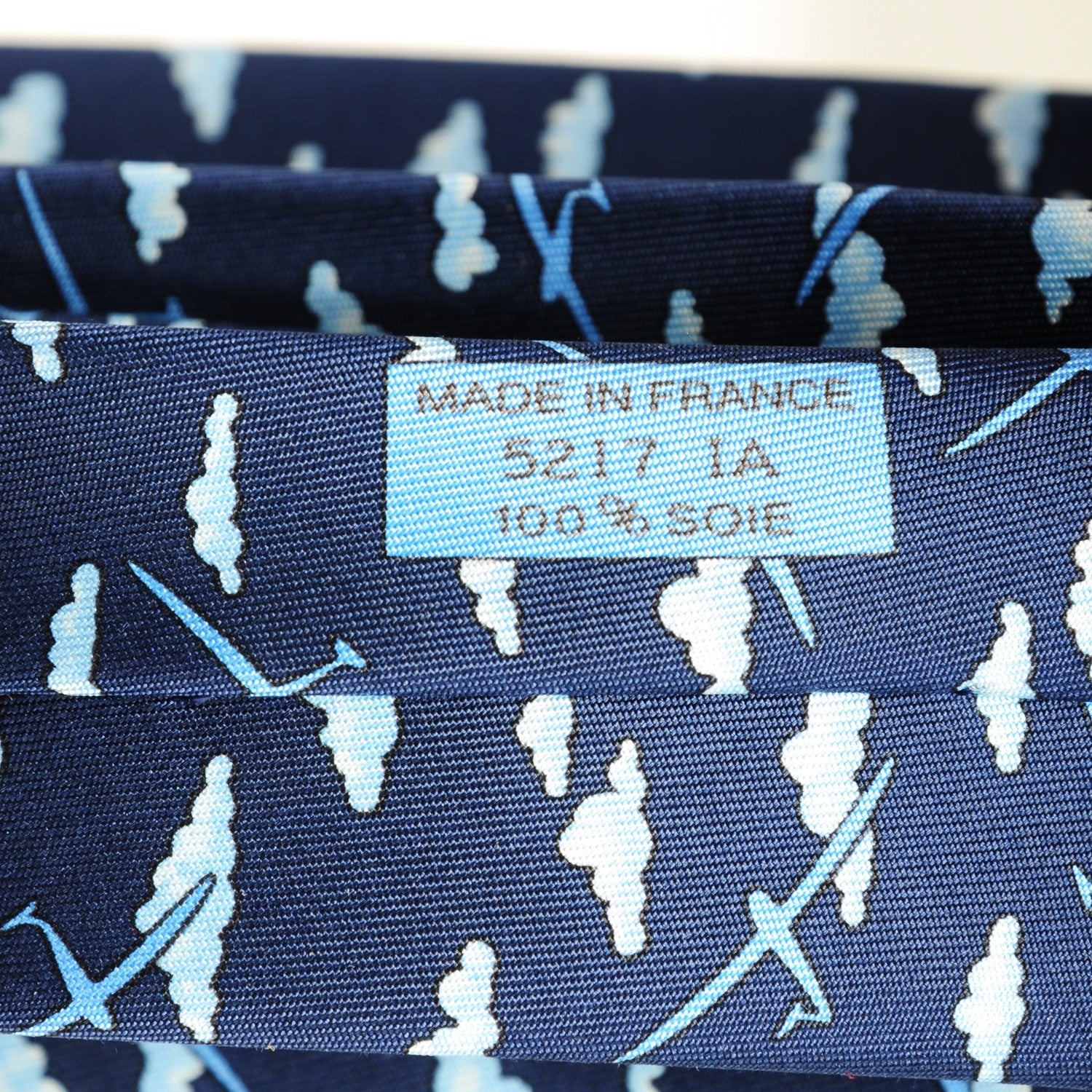 Hermes Printed Silk Mens Neck Tie Bleu 4 of 5