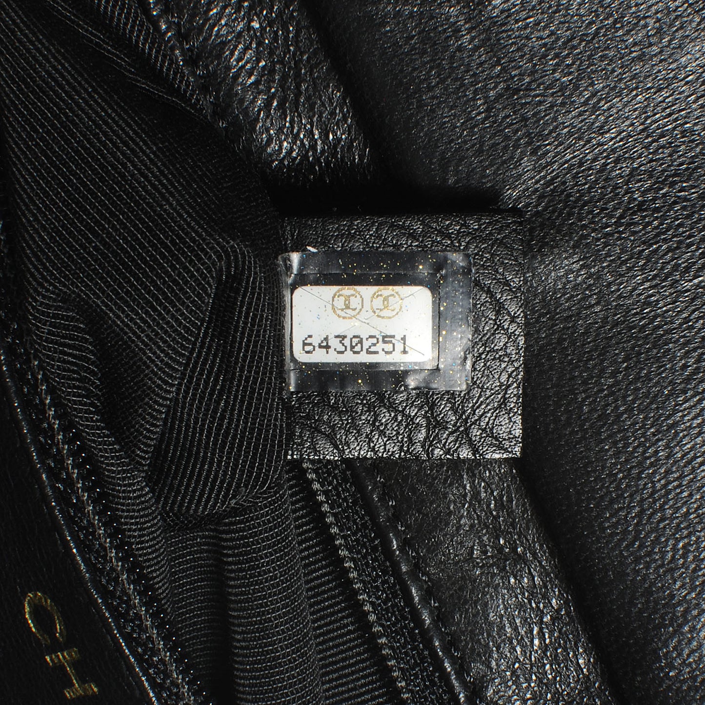 Caviar Quilted Petit Timeless Tote PTT Black