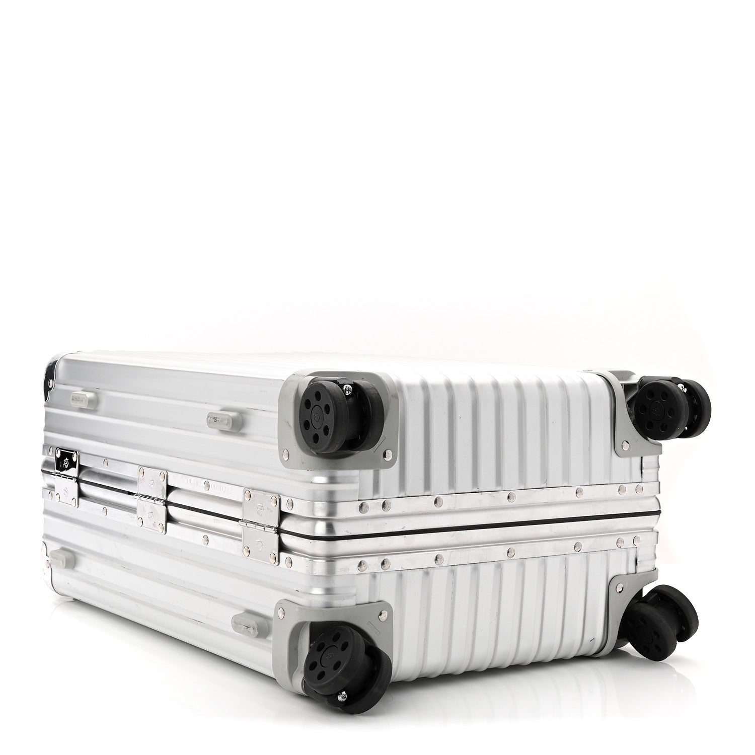 Rimowa Aluminum Classic Cabin Silver 3 of 10