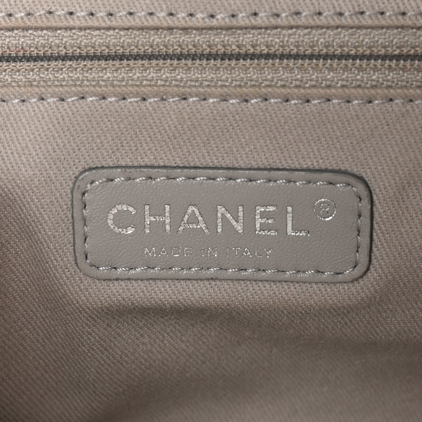 Caviar Quilted Jumbo Easy Flap Black