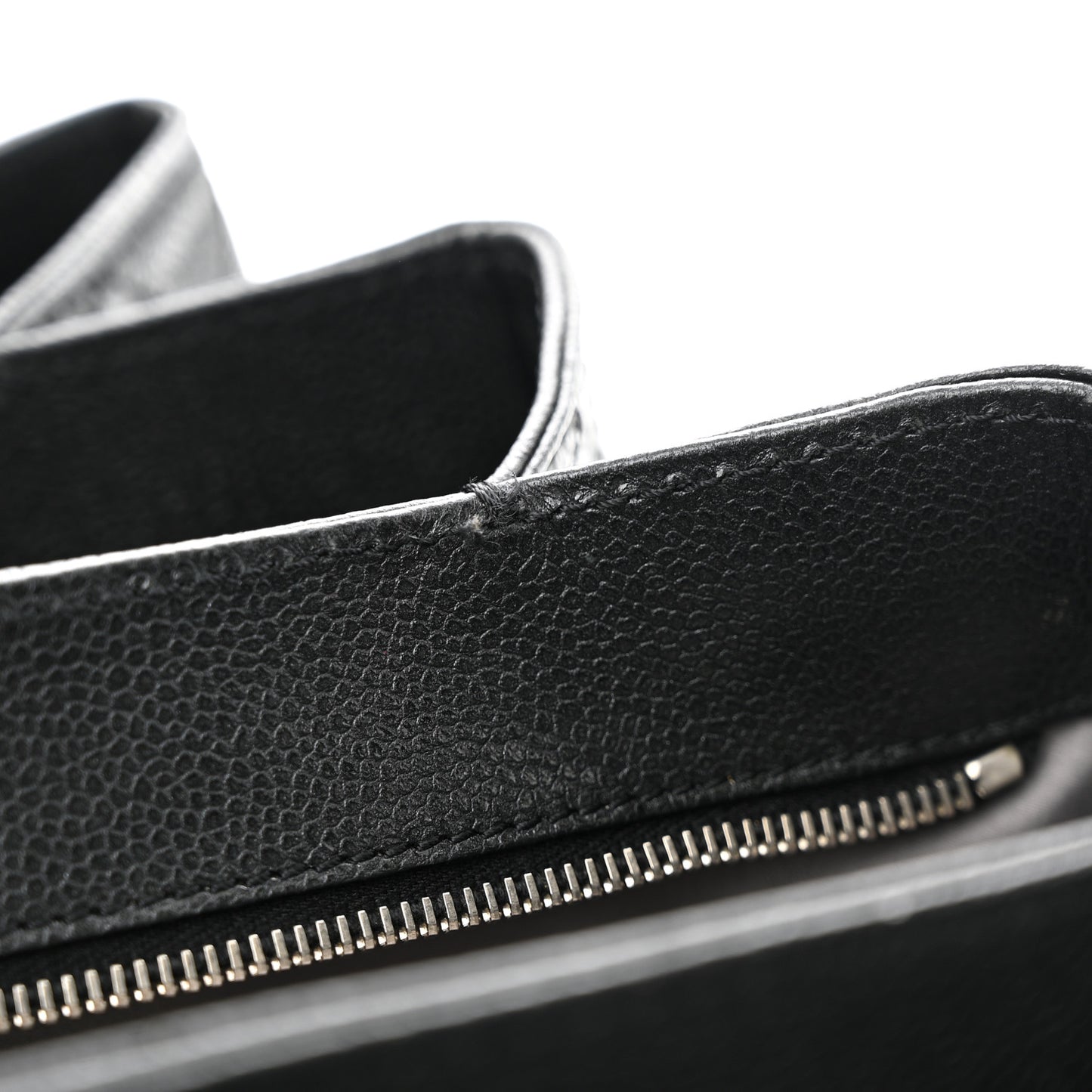 Caviar 31 CC Shoulder Bag Black