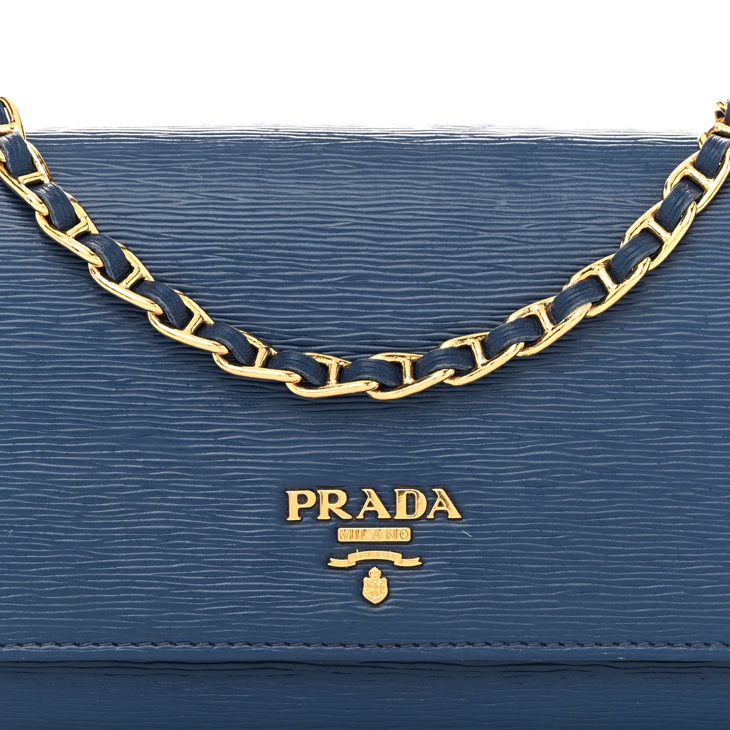 Vitello Move Metal Oro Chain Wallet Bluette