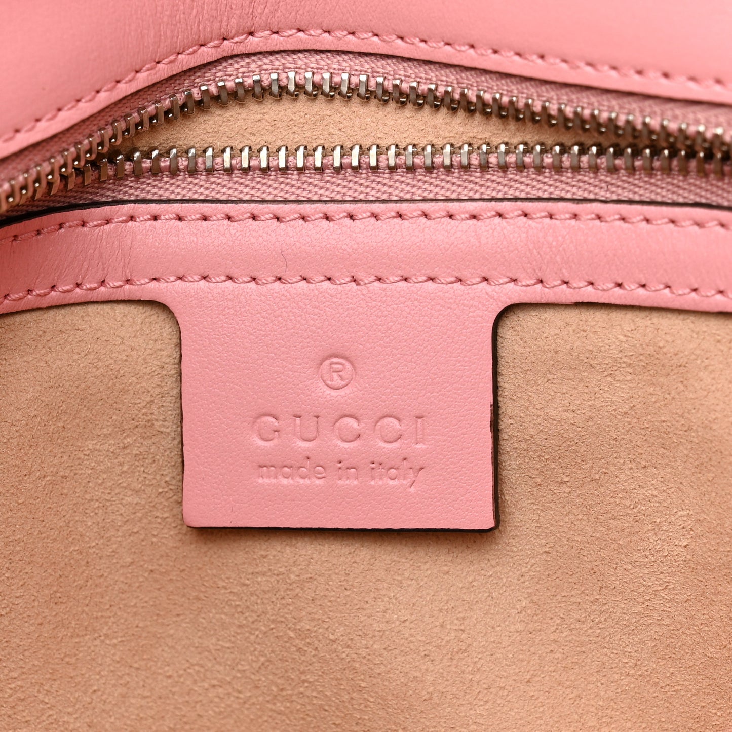 Calfskin Matelasse Small GG Marmont Shoulder Bag Wild Rose