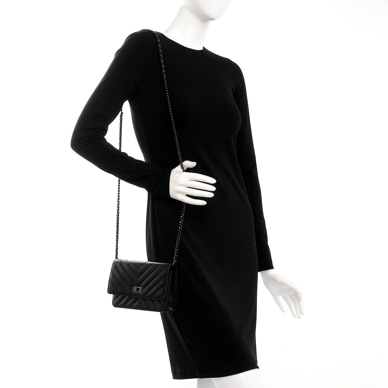 Chanel Sheepskin Chevron Reissue Wallet On Chain WOC So Black 2 of 9