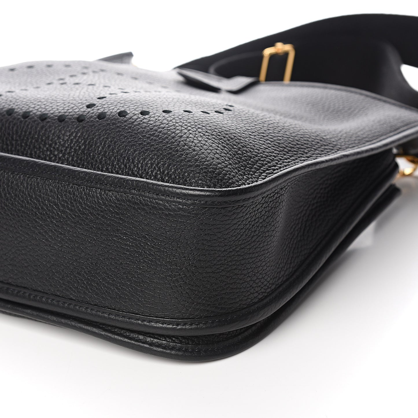 Taurillon Clemence Evelyne III PM Black