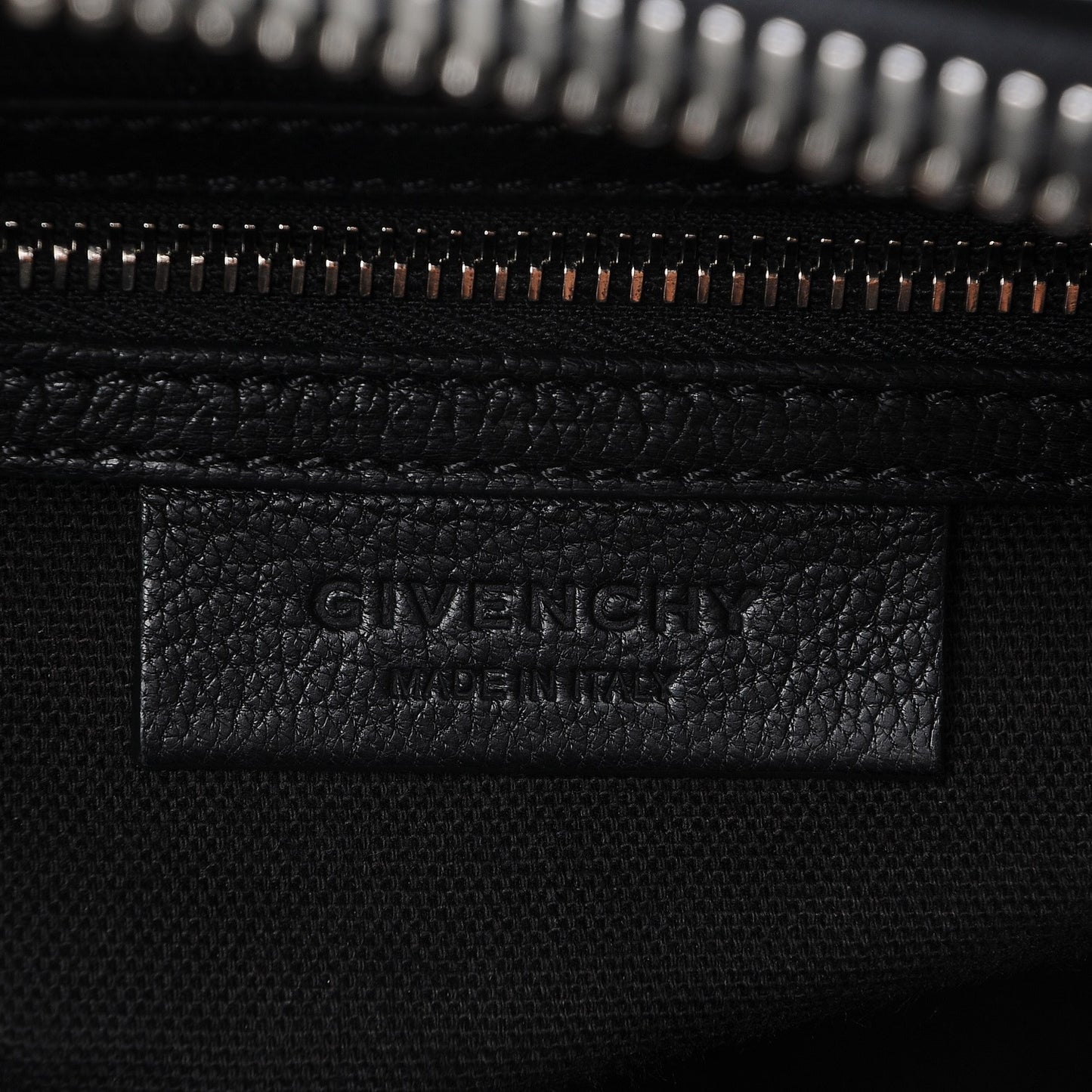 Sugar Goatskin Small Antigona Black
