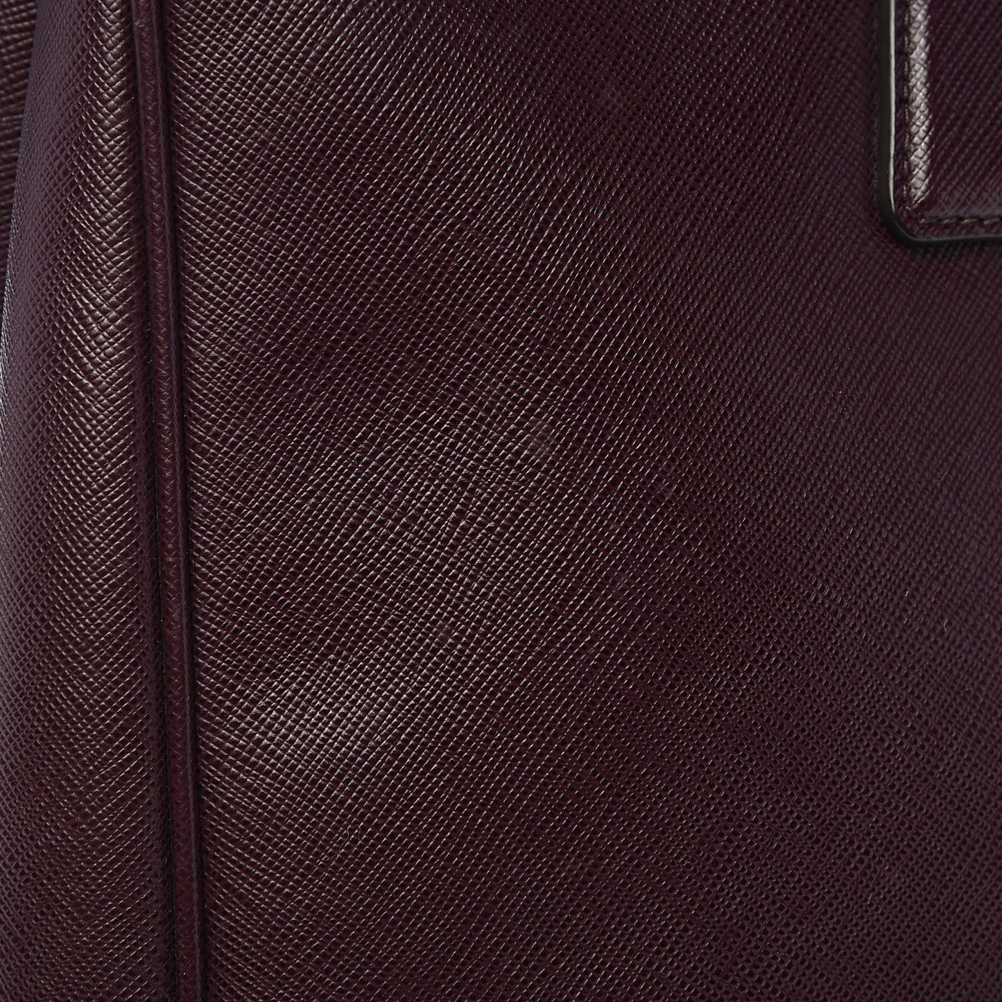 Saffiano Large Galleria Double Zip Tote Granato