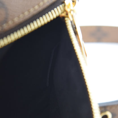 Louis Vuitton Reverse Monogram Pochette Metis 8 of 10