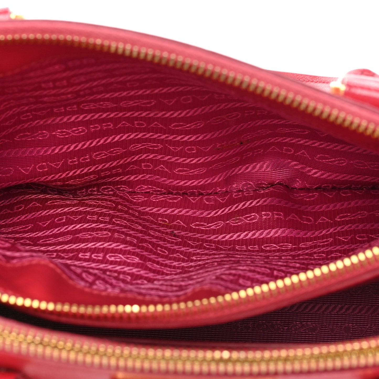 Saffiano Vernice Small Galleria Double Zip Tote Peonia