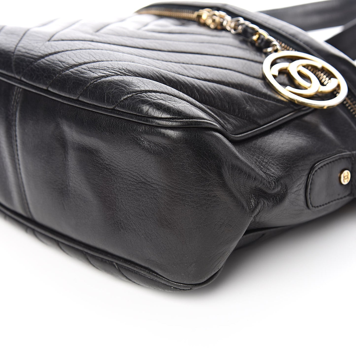 Lambskin Chevron Quilted Shoulder Bag Black