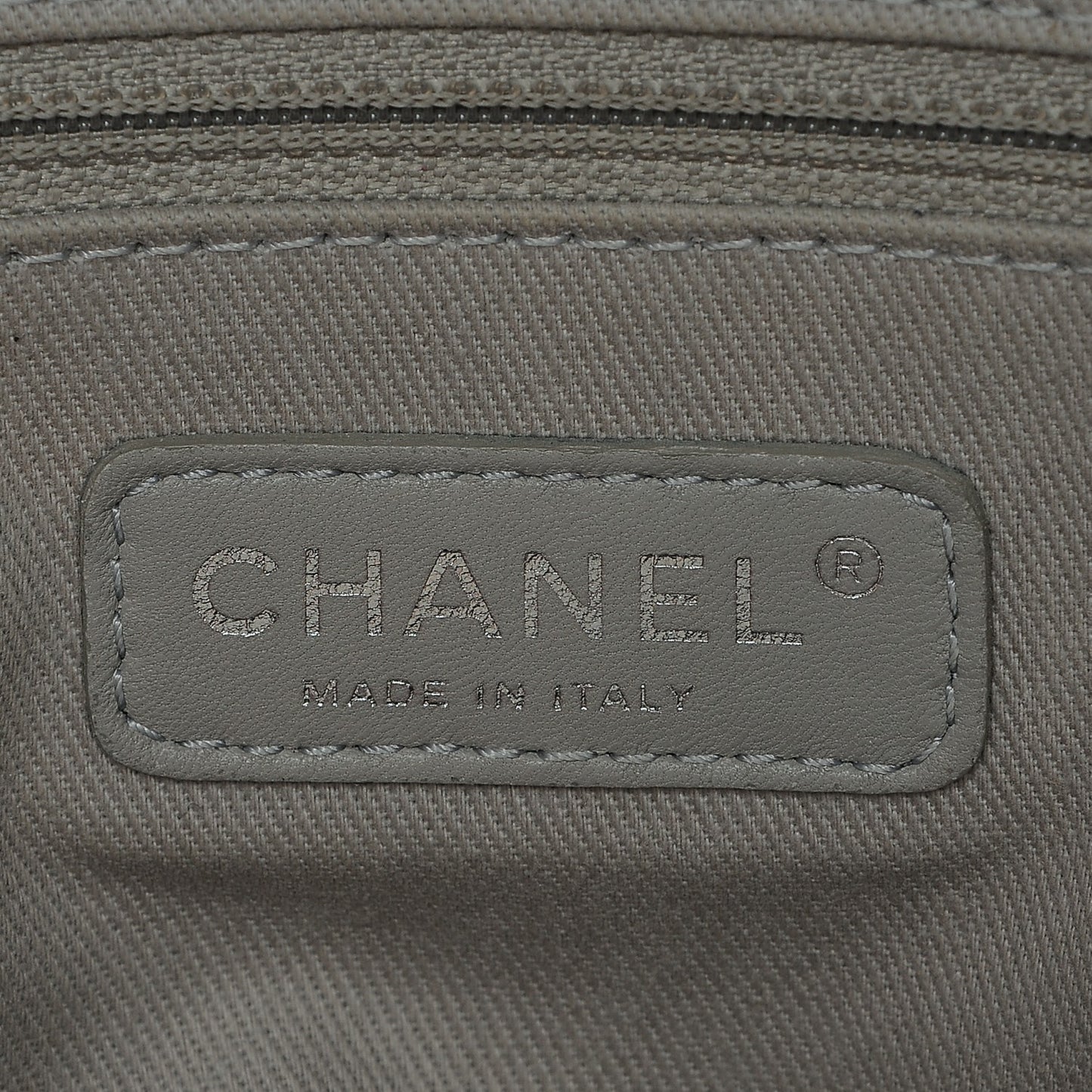 Caviar Quilted Jumbo Easy Flap Beige